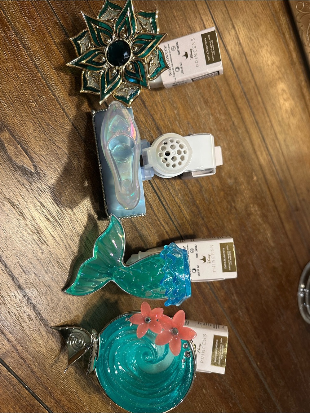 Bath and body works wall fragance plug in set of 4 Disney collection